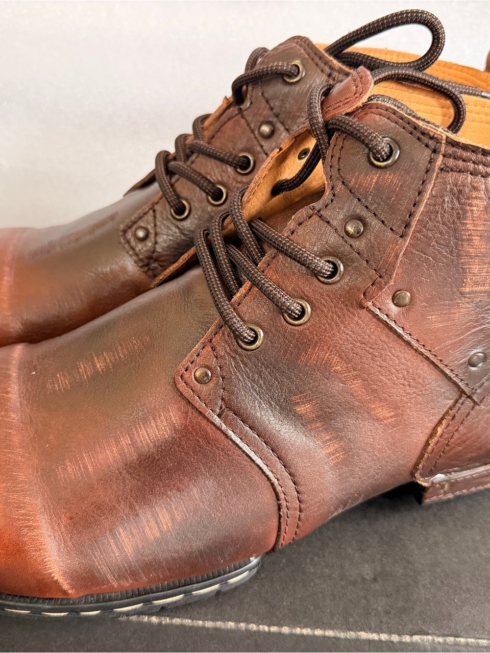 Men's Brown Leather Chukka Boots - Stylish Lace-Up Ankle Boots